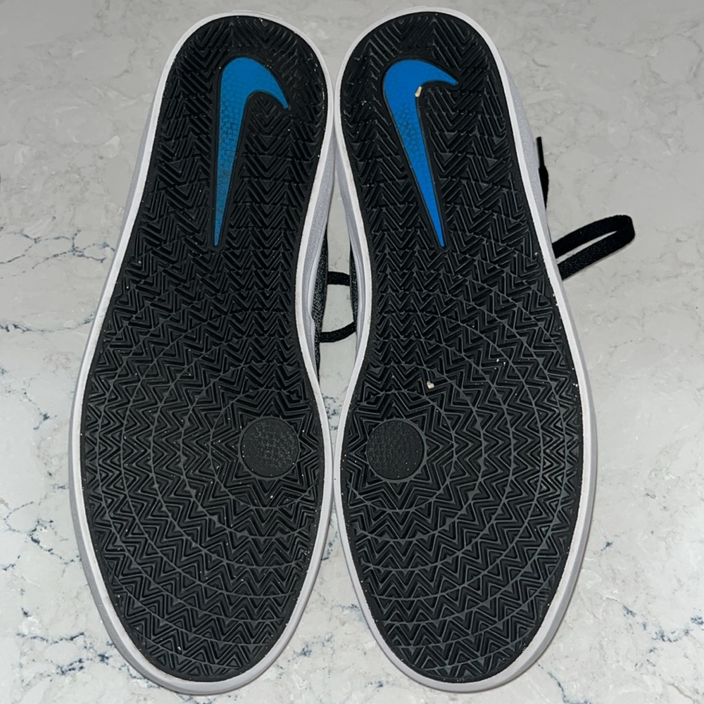 Nike SB canvas lace-ups - Picture 3 of 8